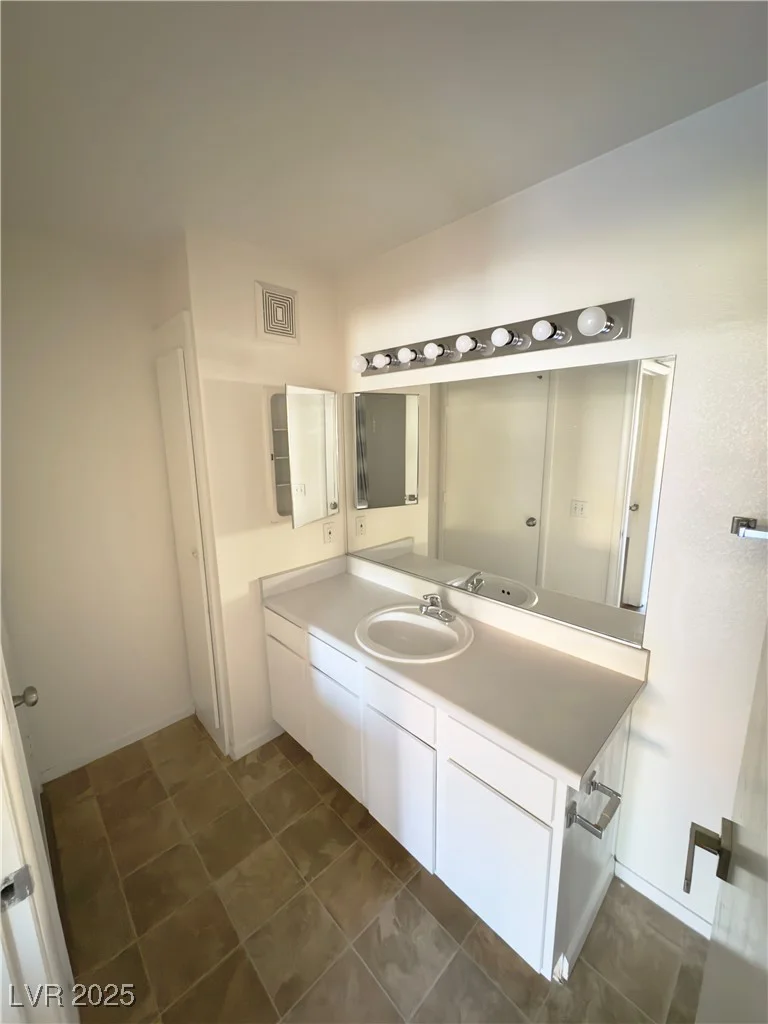 2300 Silverado Ranch, Las Vegas, NV 89183
