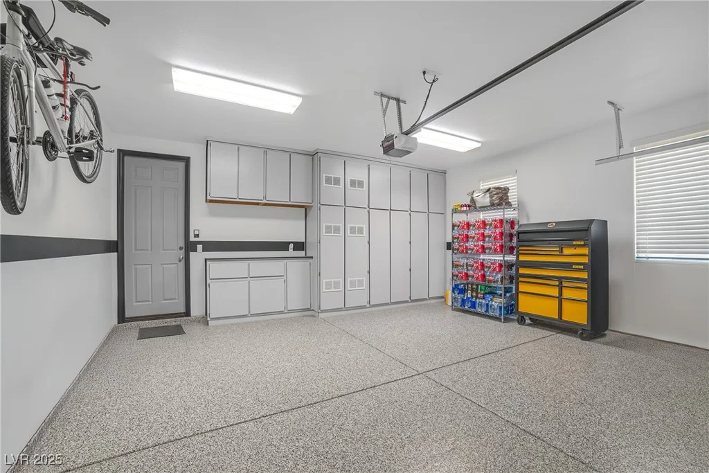 32 Cerchio Basso, Henderson, NV 89011