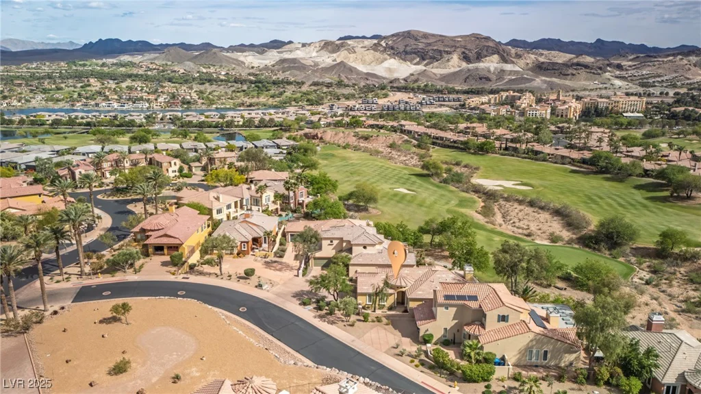 32 Cerchio Basso, Henderson, NV 89011