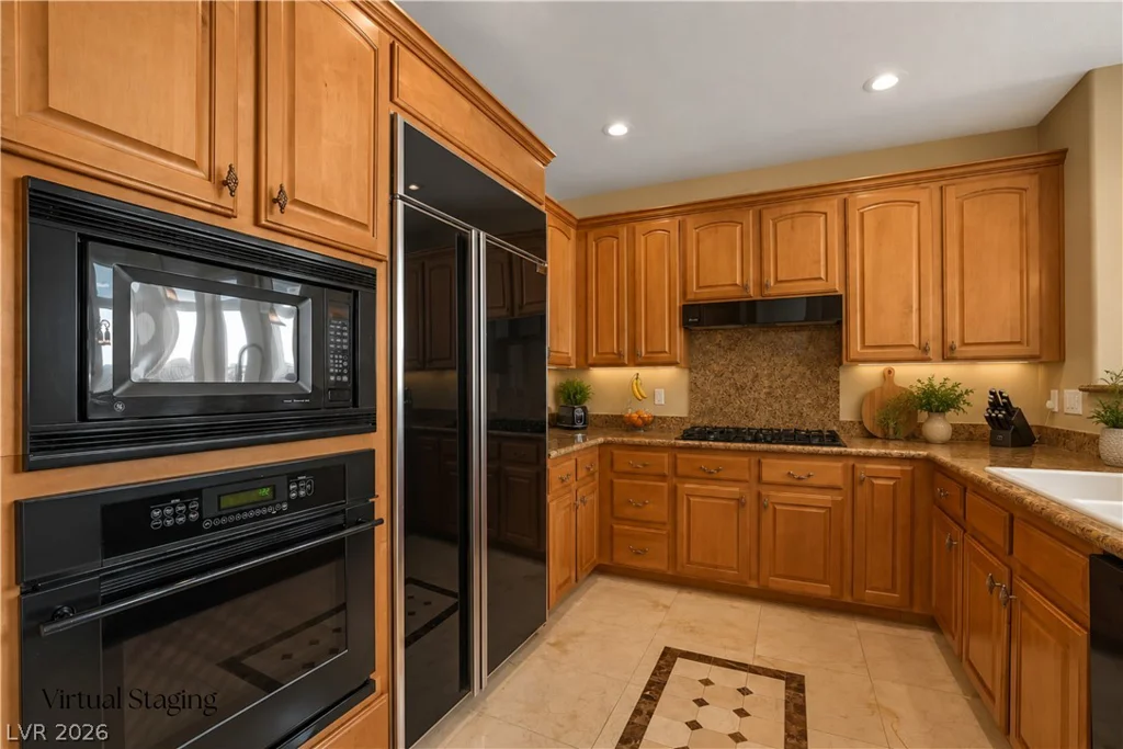 32 Cerchio Basso, Henderson, NV 89011