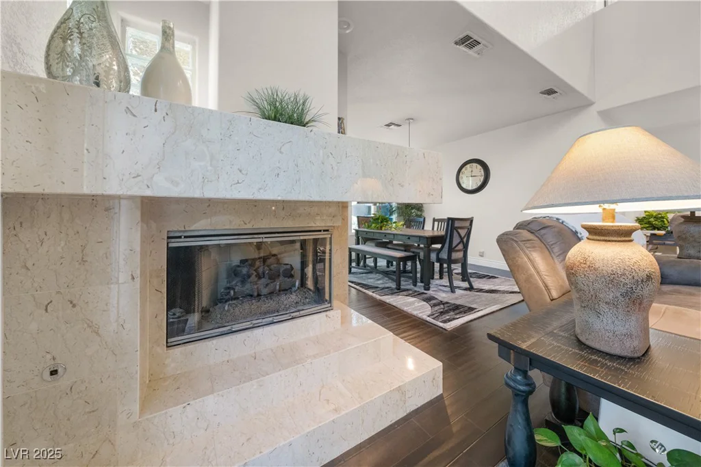 7960 Bermuda Dunes, Las Vegas, NV 89113