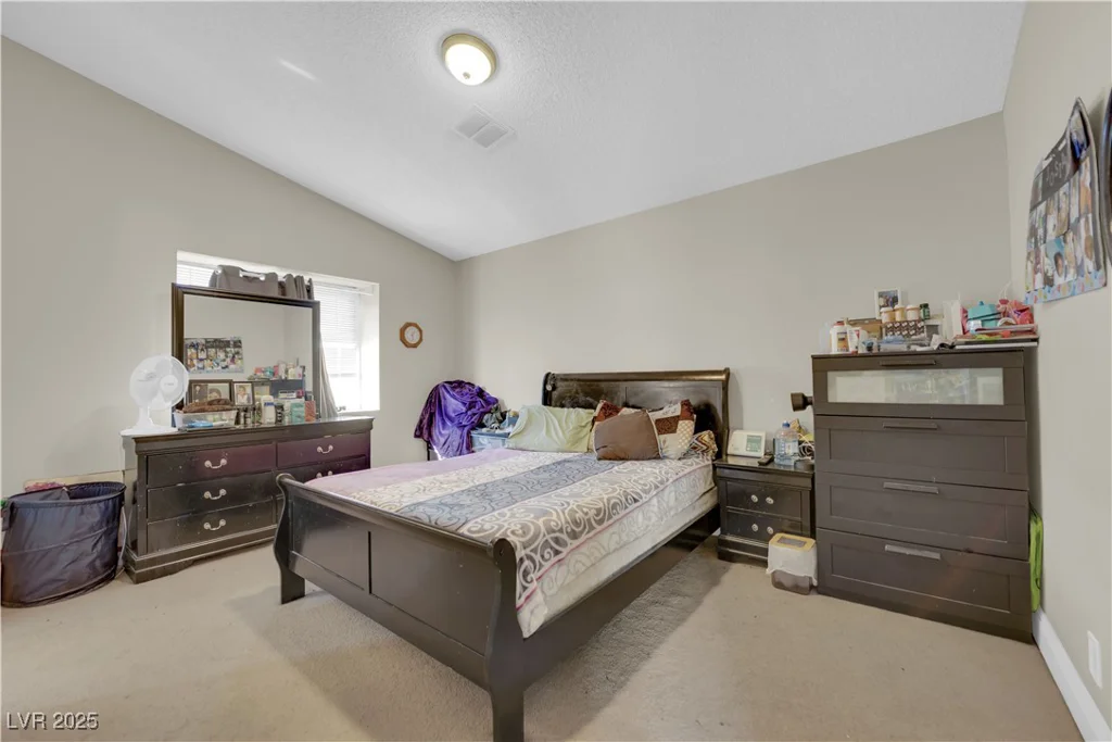 3993 Gulliver, Las Vegas, NV 89115