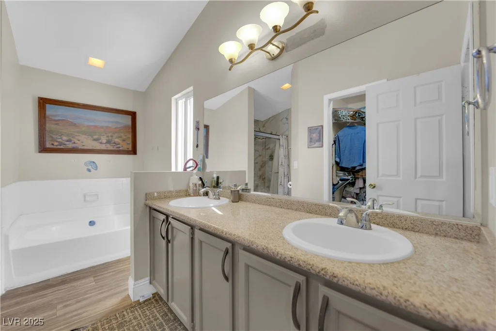 3993 Gulliver, Las Vegas, NV 89115