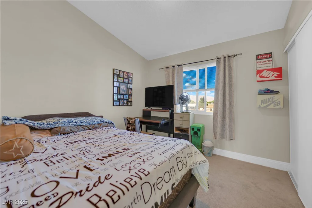 3993 Gulliver, Las Vegas, NV 89115