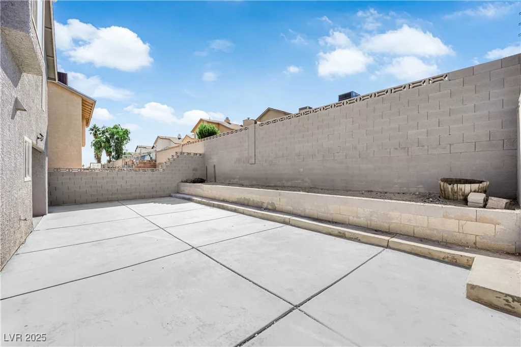 3993 Gulliver, Las Vegas, NV 89115
