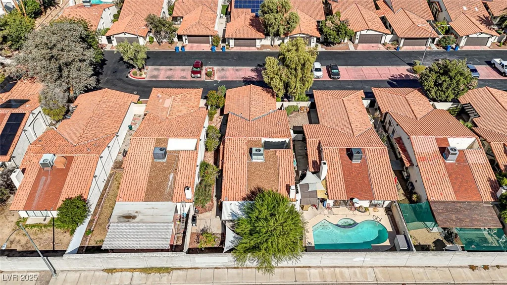 2475 Swan, Las Vegas, NV 89121