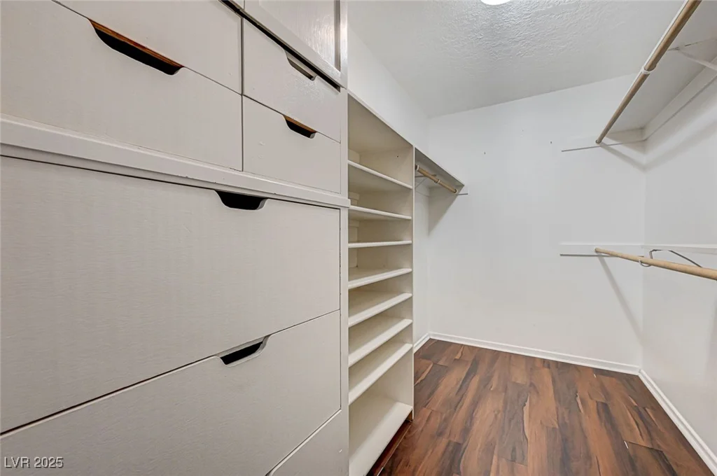 2475 Swan, Las Vegas, NV 89121