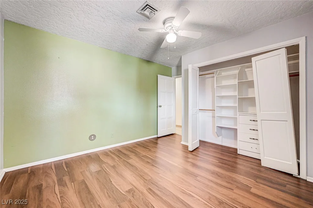 2475 Swan, Las Vegas, NV 89121