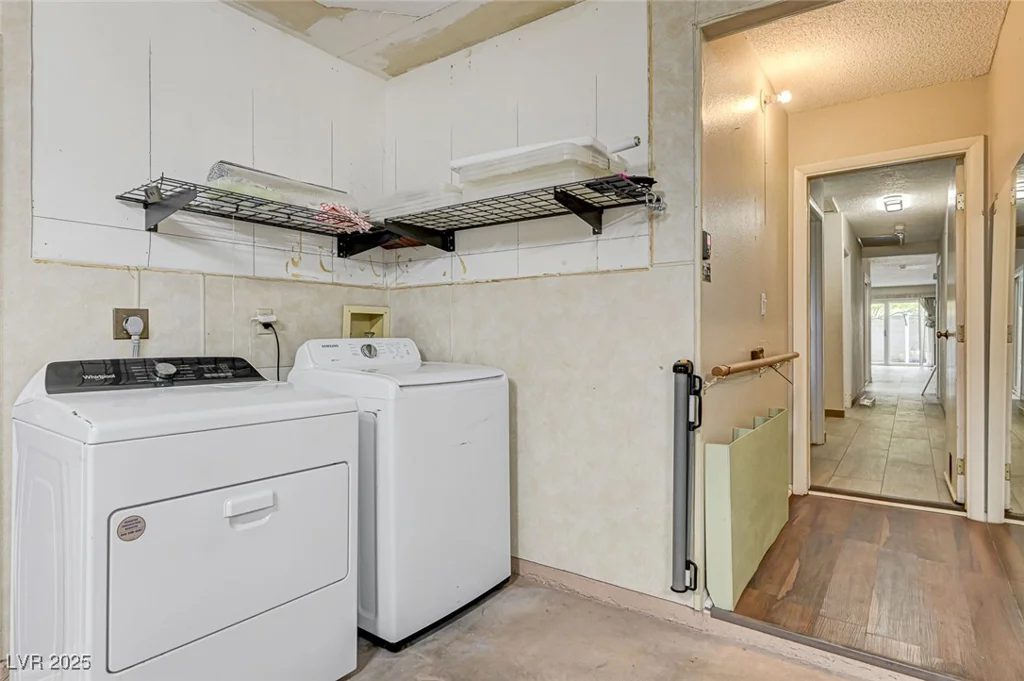 2475 Swan, Las Vegas, NV 89121