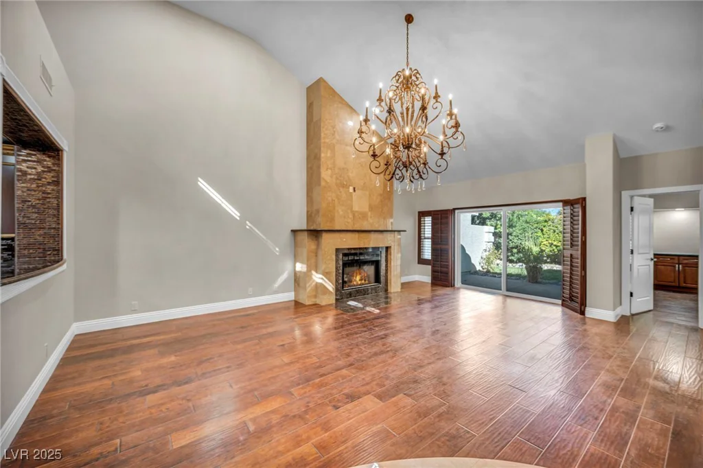 6976 Emerald Springs, Las Vegas, NV 89113