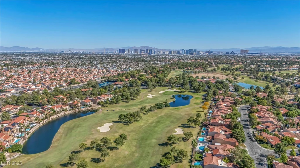 6976 Emerald Springs, Las Vegas, NV 89113
