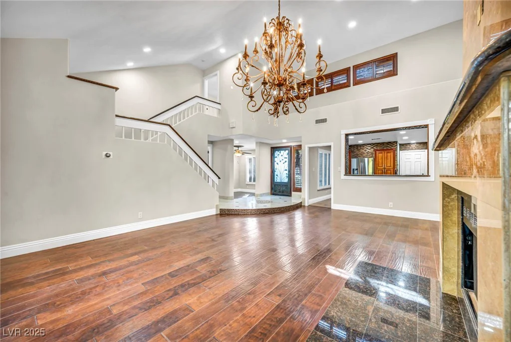 6976 Emerald Springs, Las Vegas, NV 89113