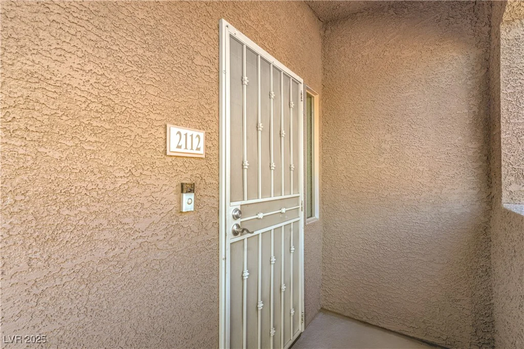 8805 Jeffreys, Las Vegas, NV 89123