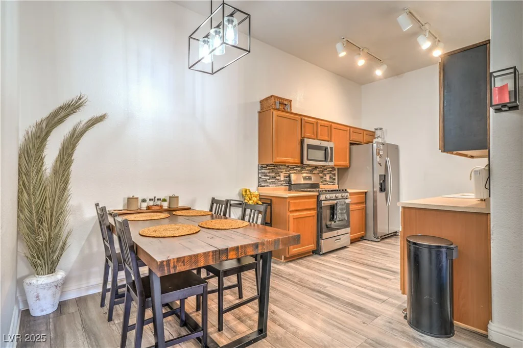 8805 Jeffreys, Las Vegas, NV 89123