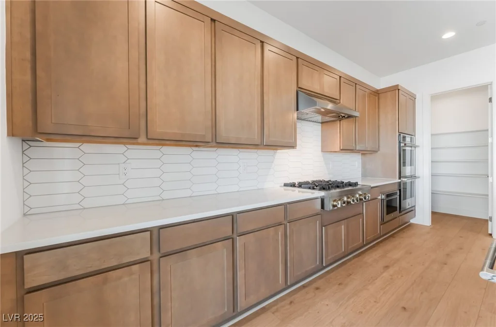 5924 Flowering Hill, Las Vegas, NV 89131