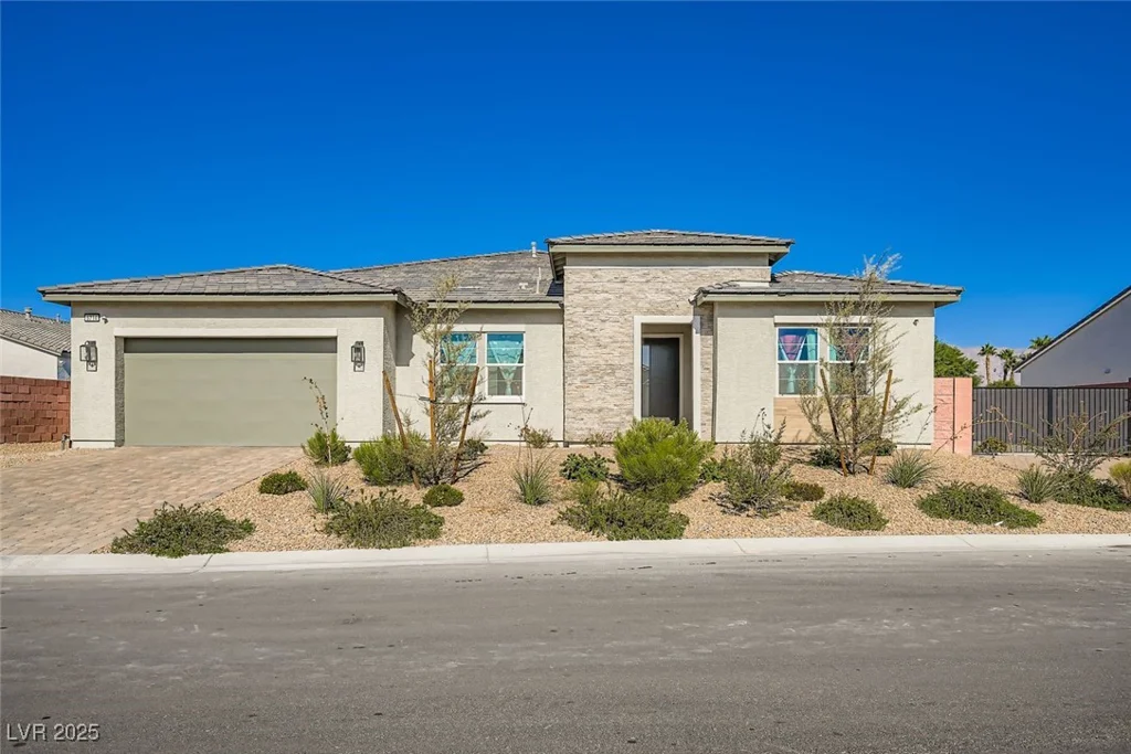 5714 Kings Bluff, Las Vegas, NV 89131