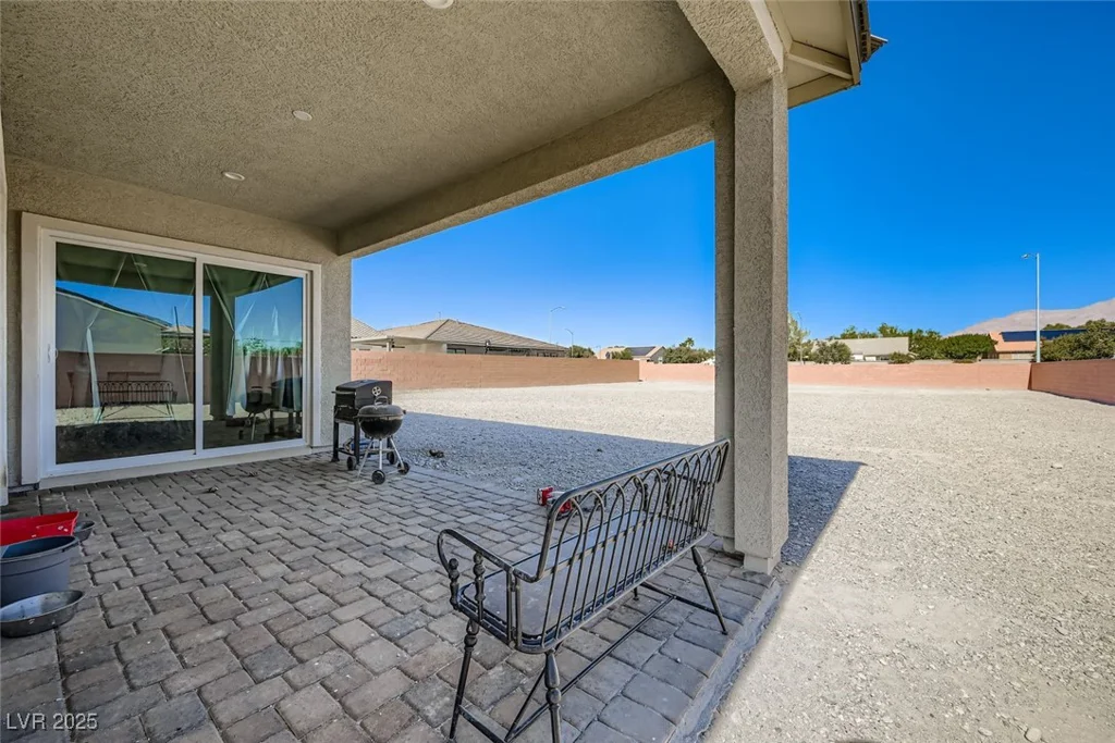 5714 Kings Bluff, Las Vegas, NV 89131