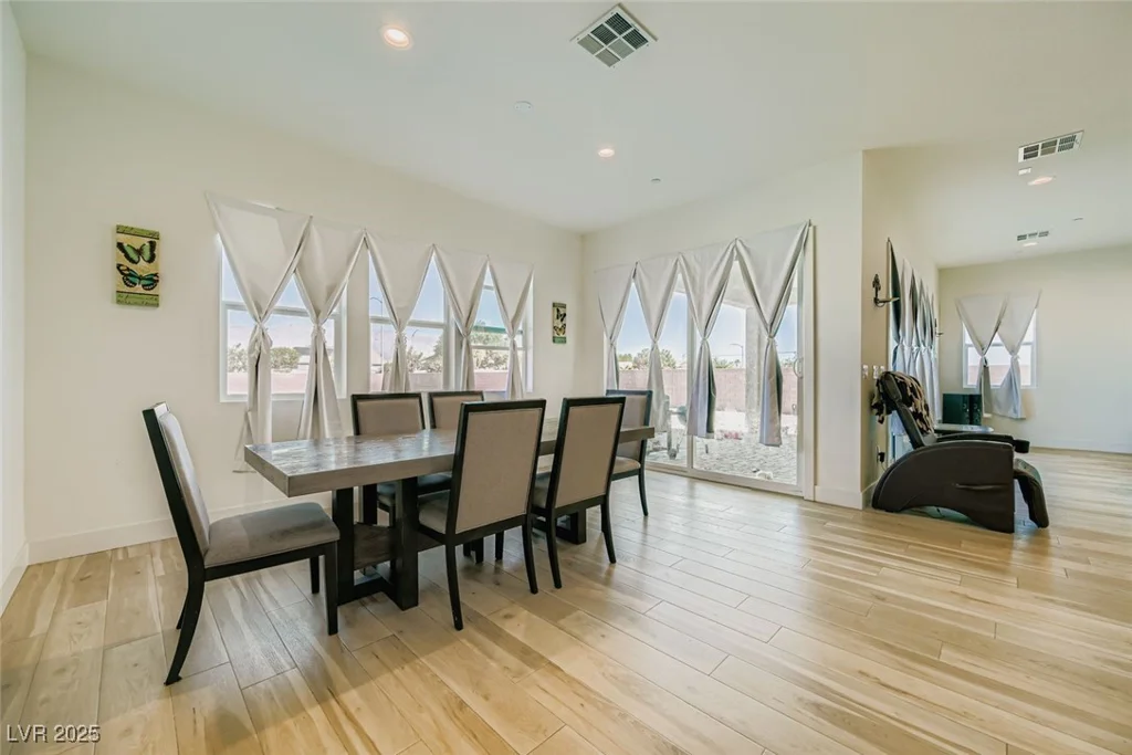 5714 Kings Bluff, Las Vegas, NV 89131
