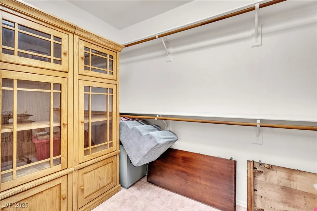 7925 High Stream, Las Vegas, NV 89131