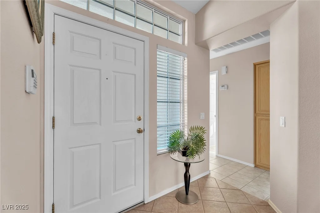 7925 High Stream, Las Vegas, NV 89131