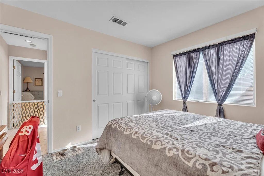 7925 High Stream, Las Vegas, NV 89131