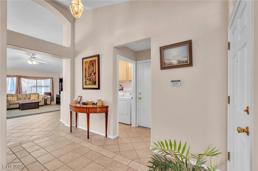 7925 High Stream, Las Vegas, NV 89131