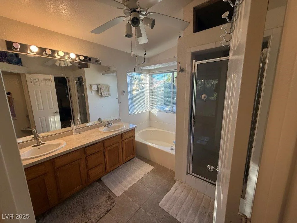1325 Maplegrove, Las Vegas, NV 89108