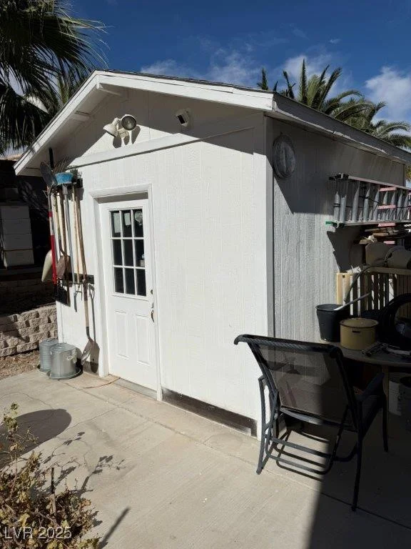 1325 Maplegrove, Las Vegas, NV 89108