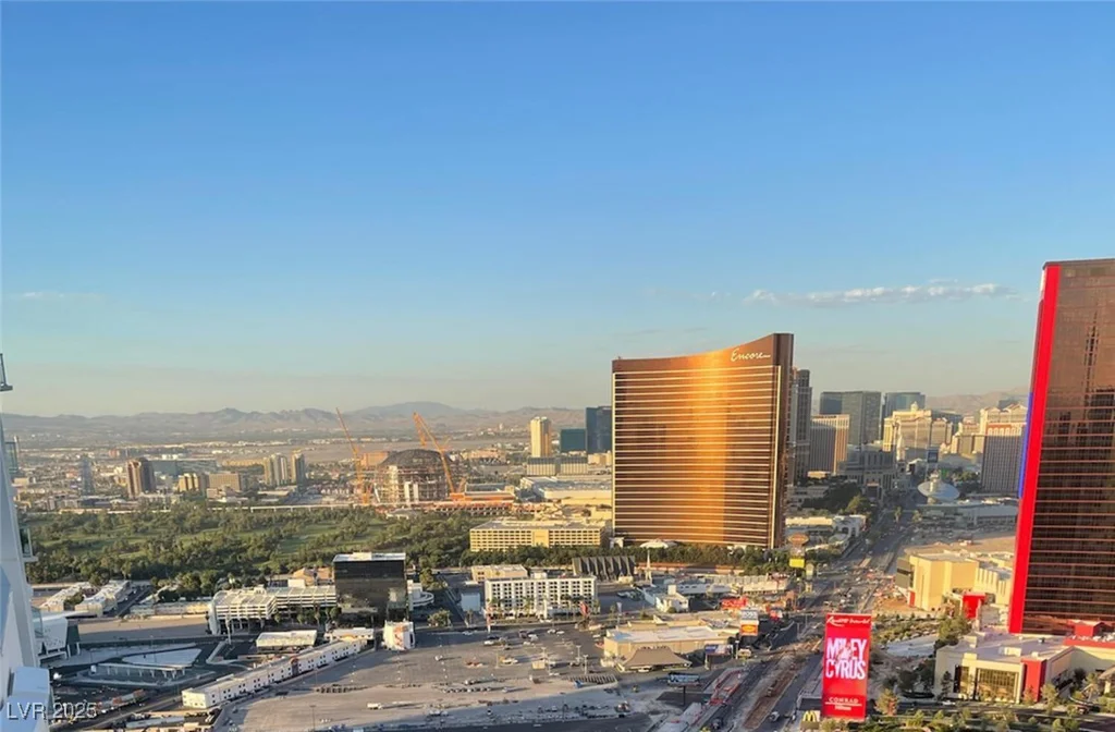 2700 Las Vegas, Las Vegas, NV 89109