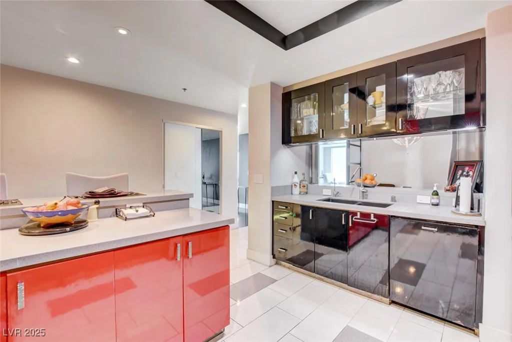 2700 Las Vegas, Las Vegas, NV 89109
