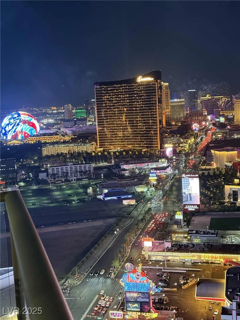 2700 Las Vegas, Las Vegas, NV 89109