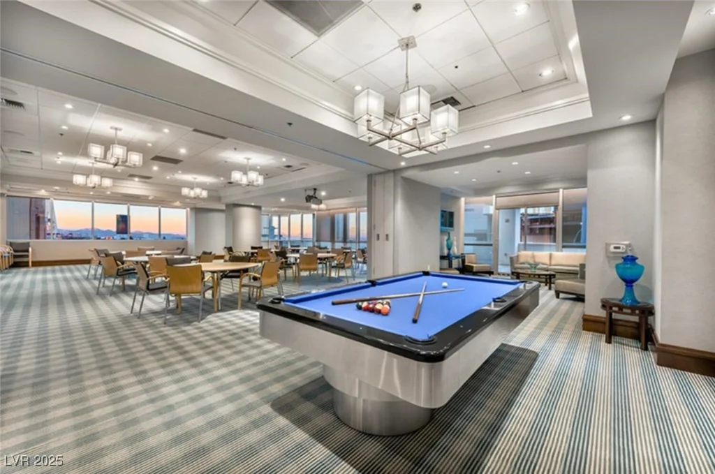 2700 Las Vegas, Las Vegas, NV 89109