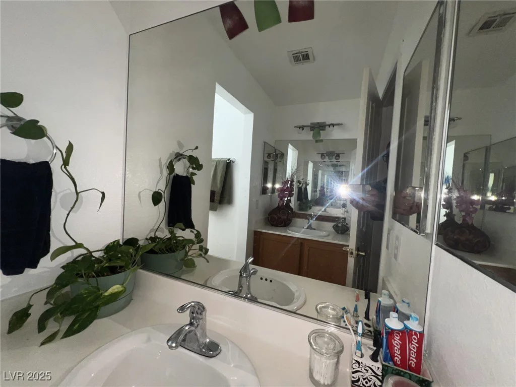 6596 Secluded, Las Vegas, NV 89110