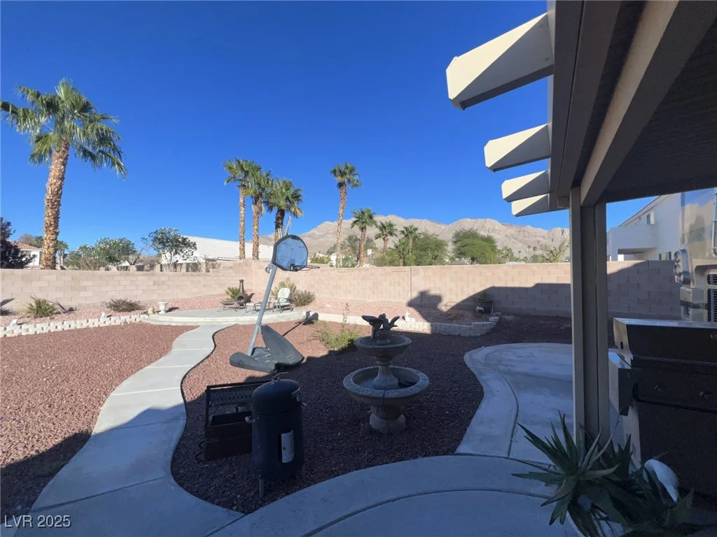 6596 Secluded, Las Vegas, NV 89110