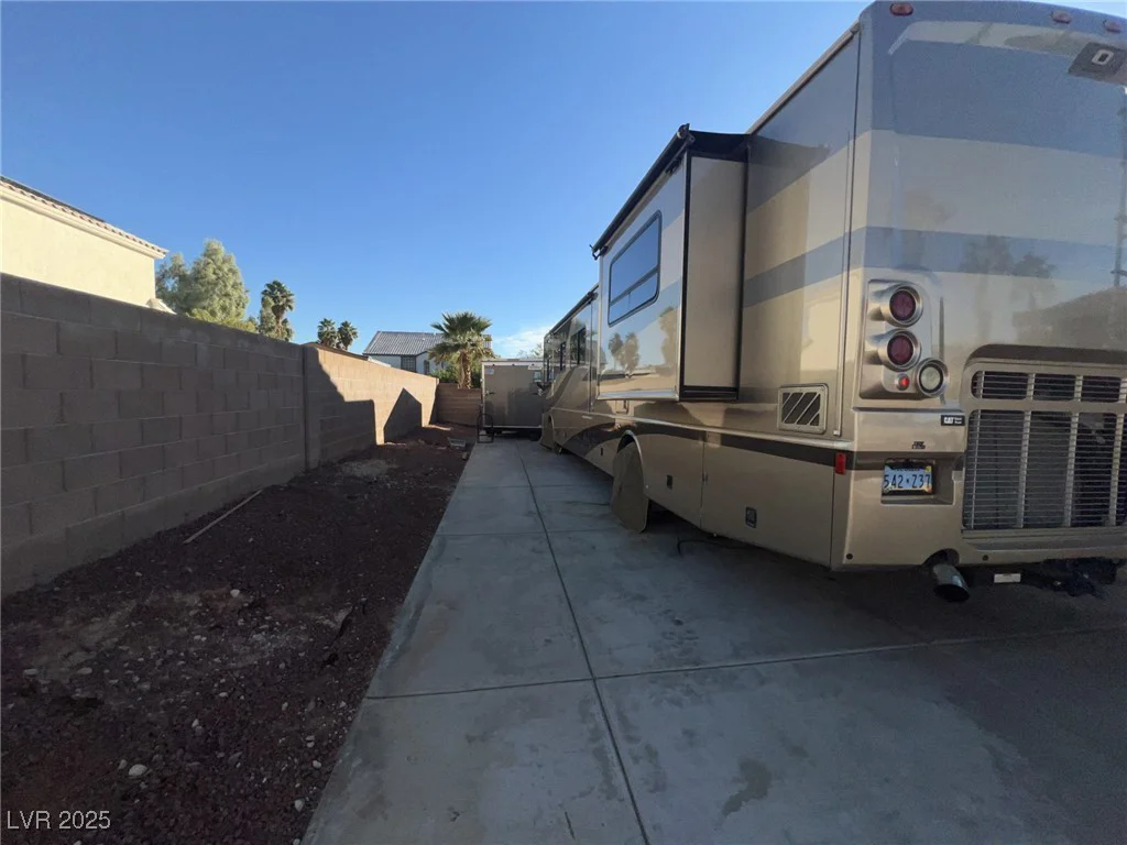 6596 Secluded, Las Vegas, NV 89110