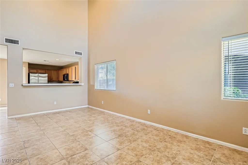 1342 Louisiana Lakes, Las Vegas, NV 89183