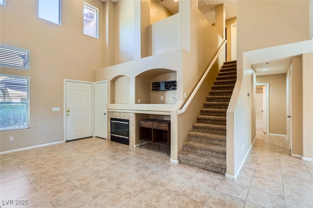 1342 Louisiana Lakes, Las Vegas, NV 89183