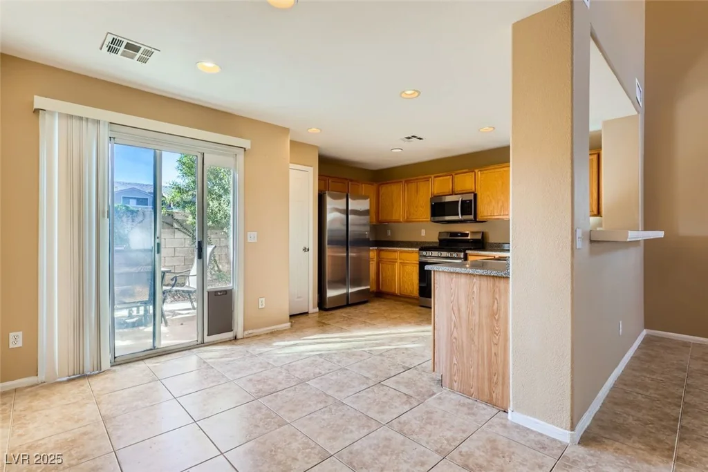 1342 Louisiana Lakes, Las Vegas, NV 89183