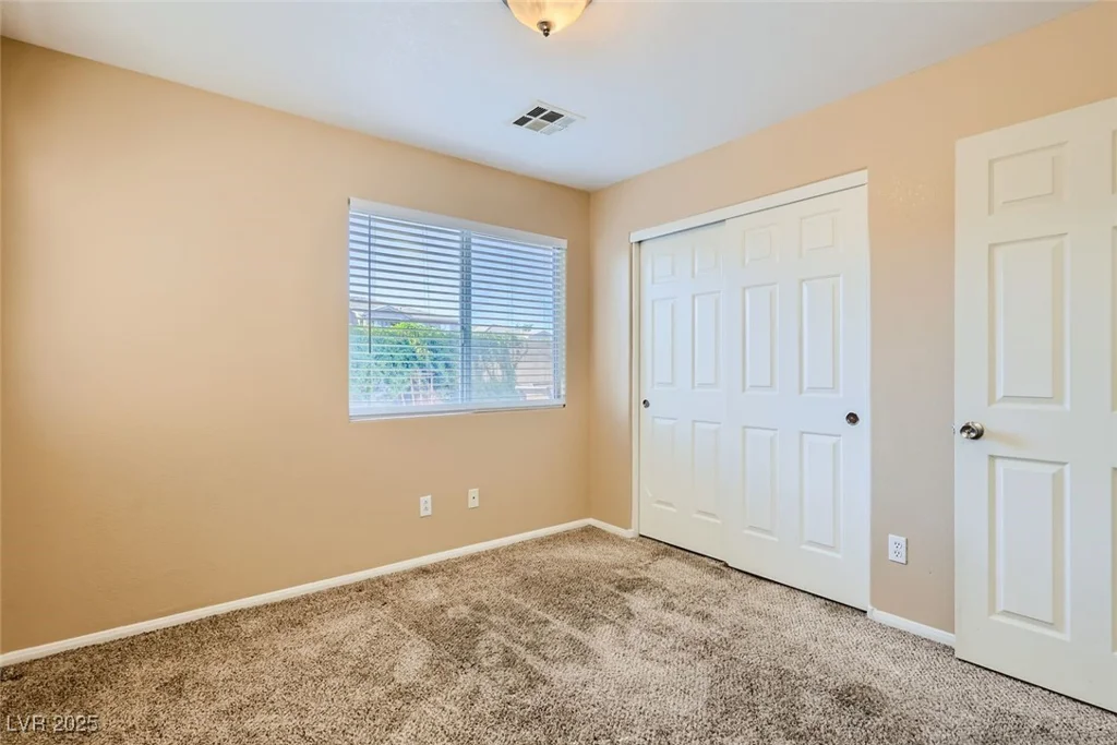 1342 Louisiana Lakes, Las Vegas, NV 89183