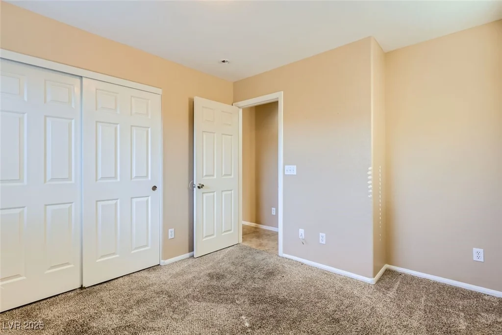 1342 Louisiana Lakes, Las Vegas, NV 89183
