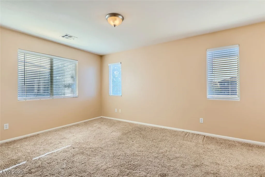 1342 Louisiana Lakes, Las Vegas, NV 89183