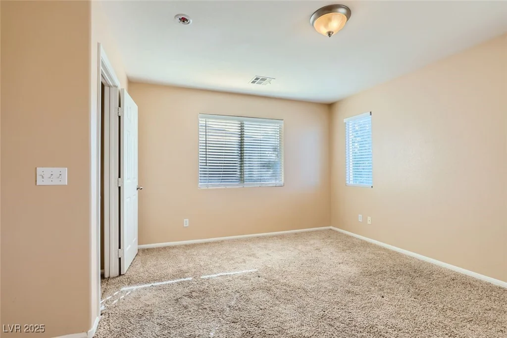 1342 Louisiana Lakes, Las Vegas, NV 89183