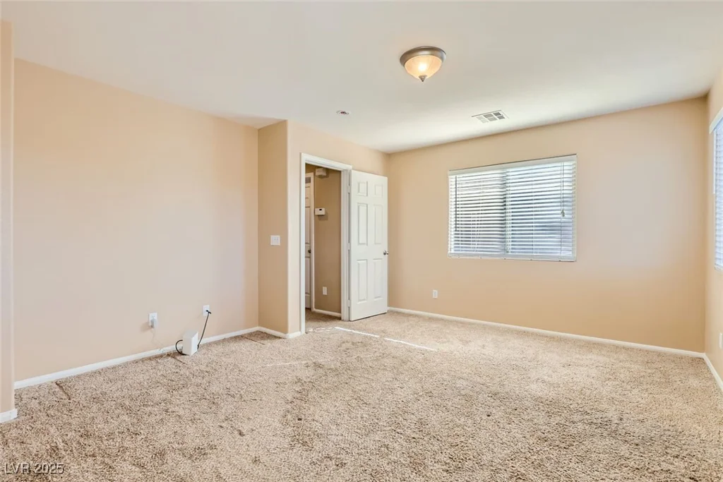 1342 Louisiana Lakes, Las Vegas, NV 89183