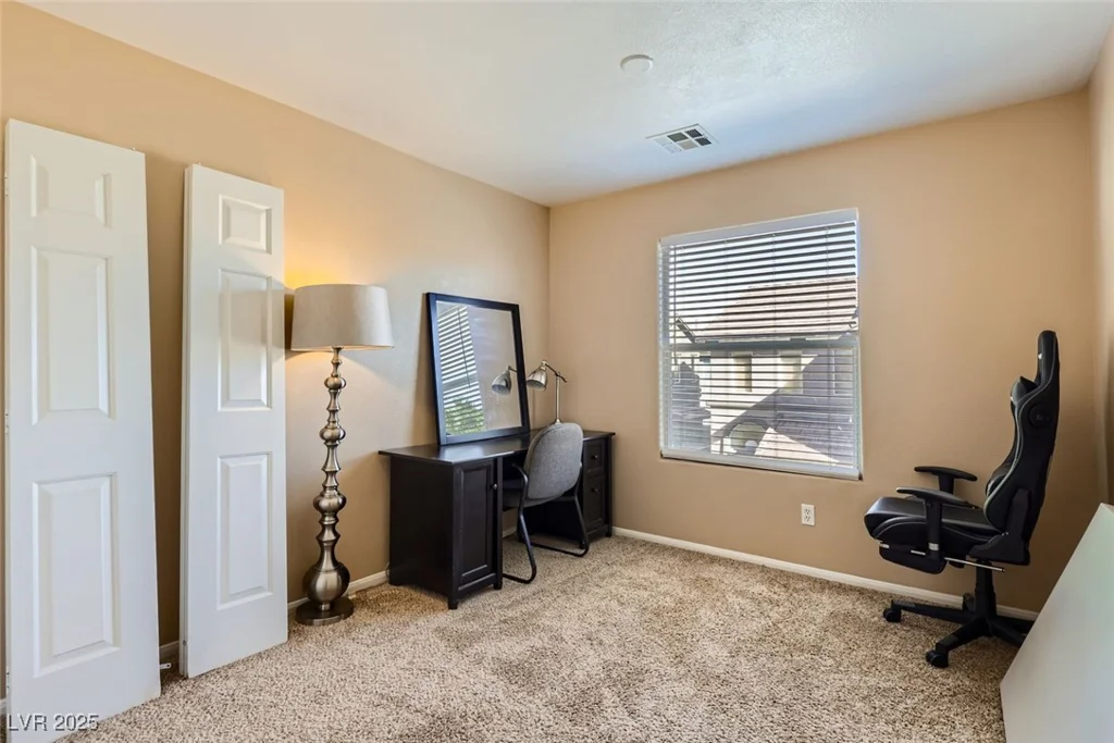 1342 Louisiana Lakes, Las Vegas, NV 89183