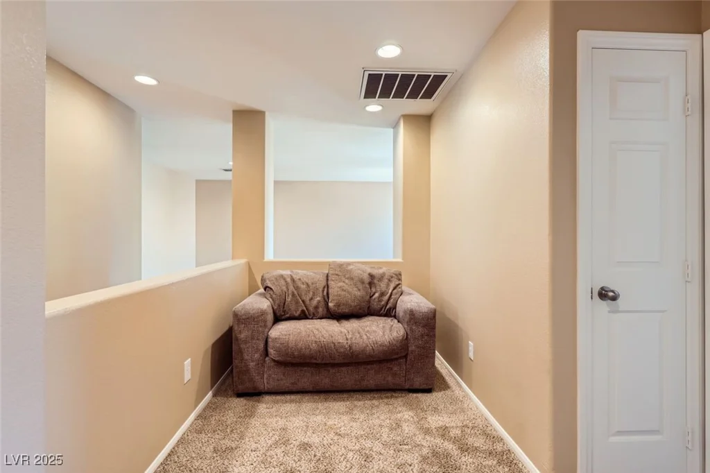 1342 Louisiana Lakes, Las Vegas, NV 89183