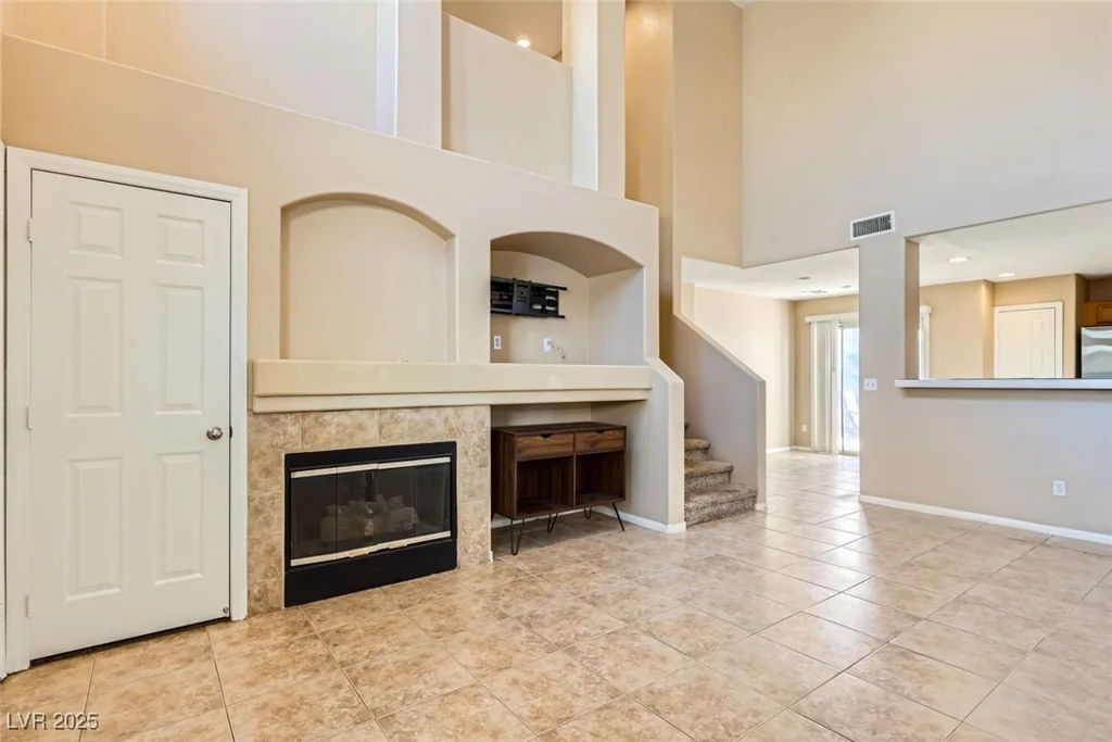 1342 Louisiana Lakes, Las Vegas, NV 89183