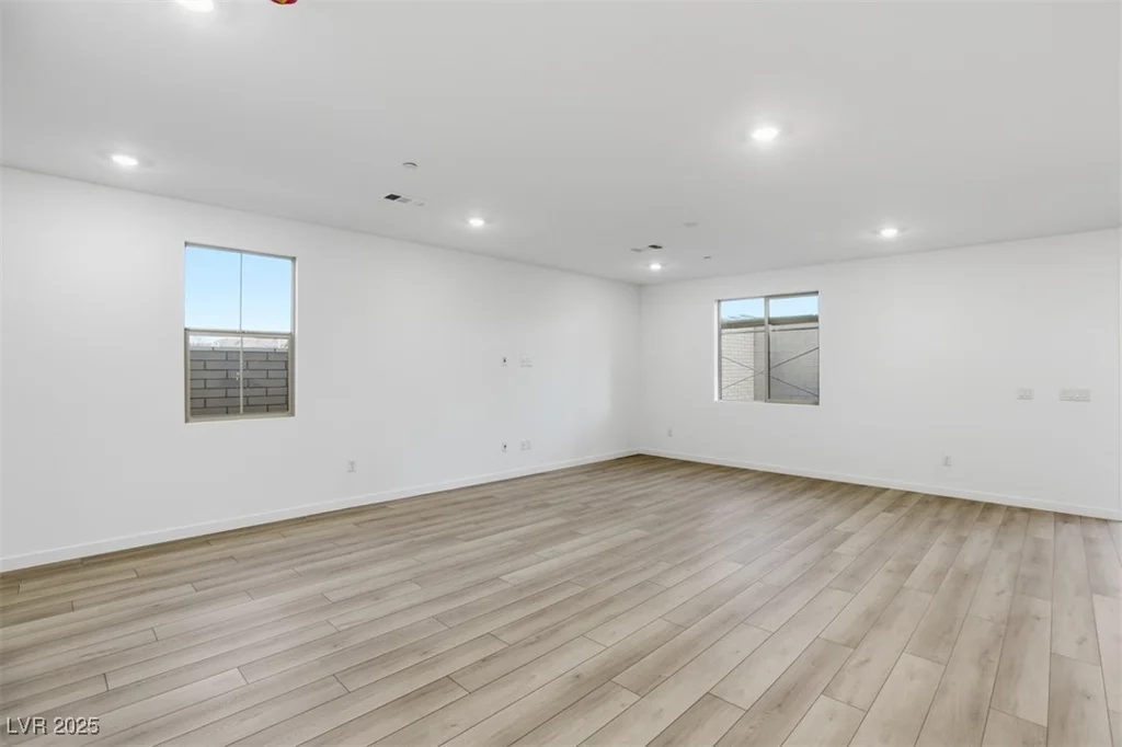 94 Tardando, Henderson, NV 89015