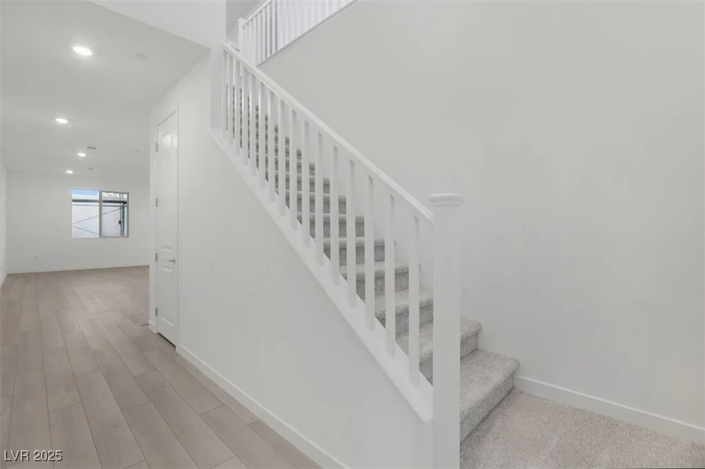 94 Tardando, Henderson, NV 89015