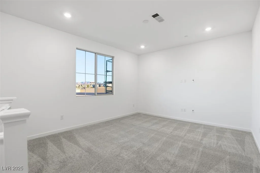 94 Tardando, Henderson, NV 89015