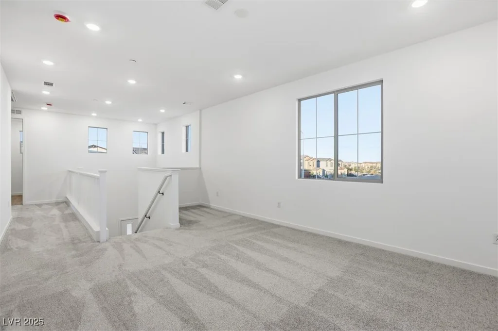 94 Tardando, Henderson, NV 89015